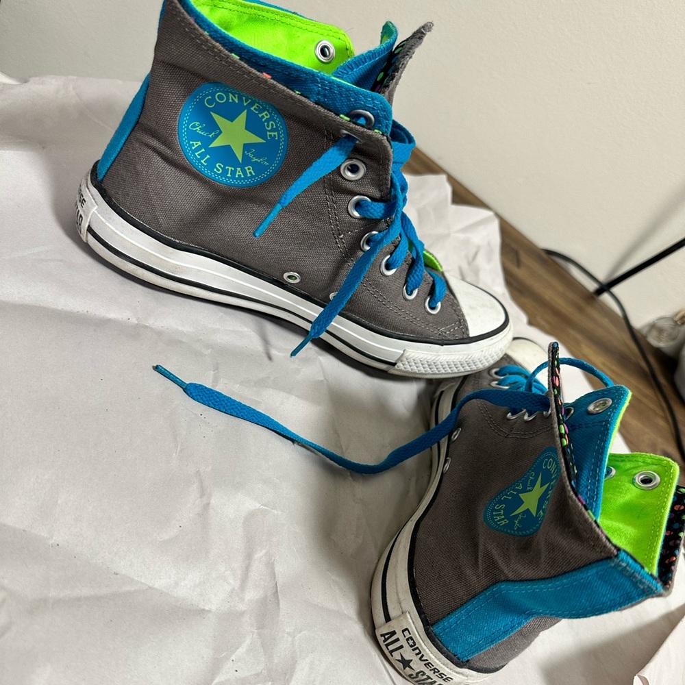 Grey n Blue converse